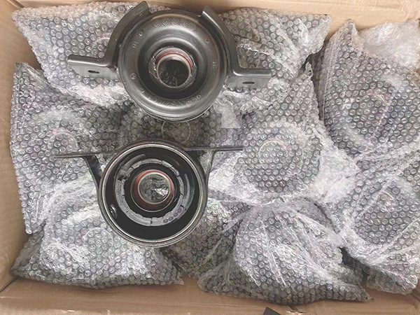 传动轴过桥轴承