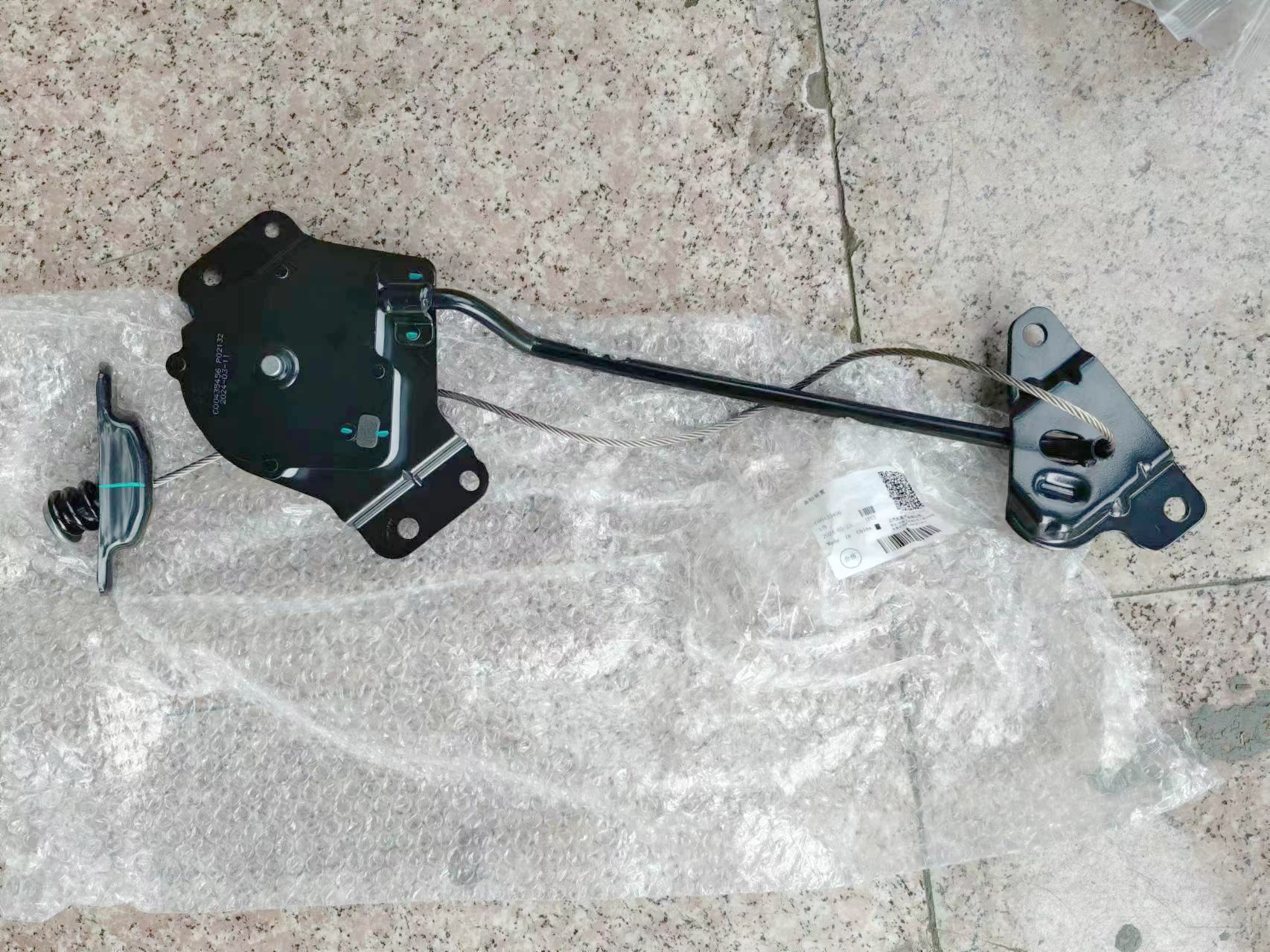 备胎架.jpg 备胎架.jpg