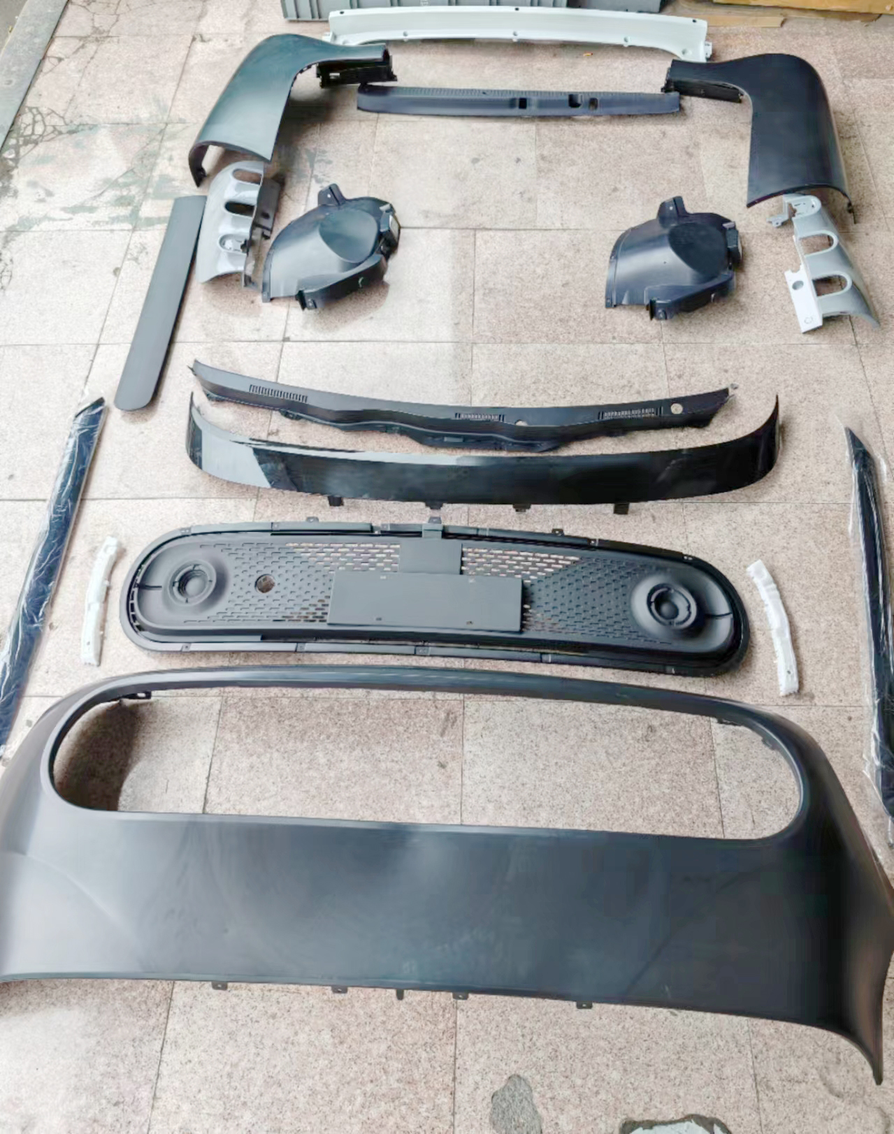 前保险杠 后保险杠 后保角.jpg 前保险杠 后保险杠 后保角.jpg